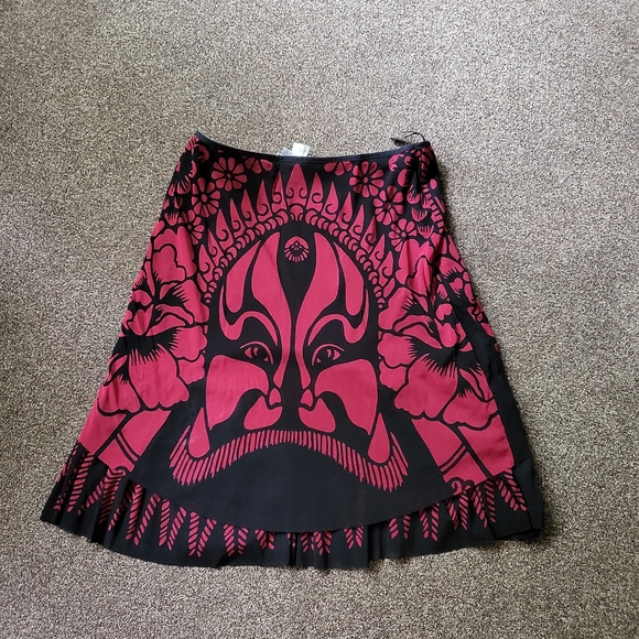 Vivienne tam skirt - Picture 3 of 3